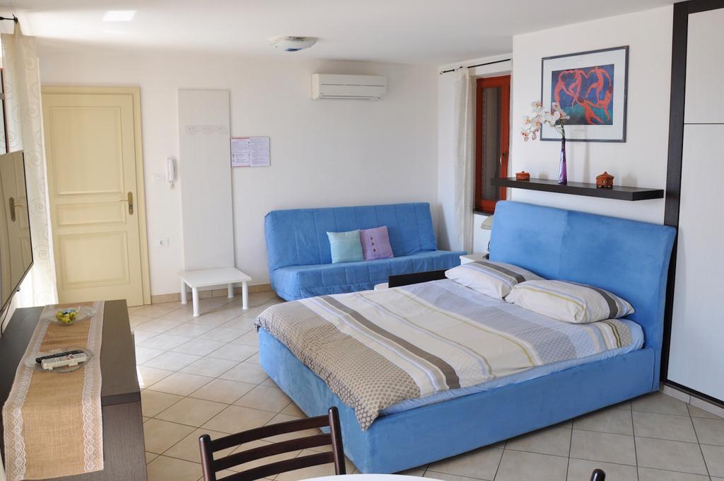 Apartments & Rooms Riva Piran Exterior photo