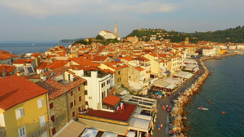 Apartments & Rooms Riva Piran Exterior photo